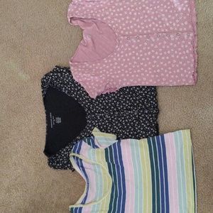 American eagle tees lot 3 XS